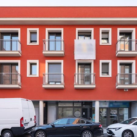 Limehome Barcelona Carrer De Besalu 90 - Estancia Temporal Kültér fotó